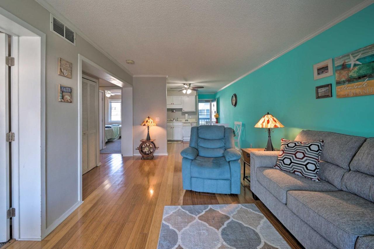 Condo With Balcony And Pool Walk To 2 Beach Accesses! Carolina Beach Εξωτερικό φωτογραφία